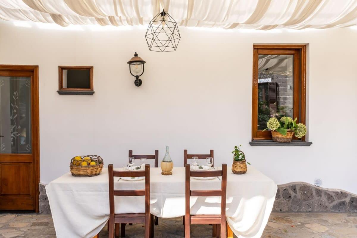 Villa Mimosa Rustic Elegance Views & Pool Маса Лубрензе Екстериор снимка