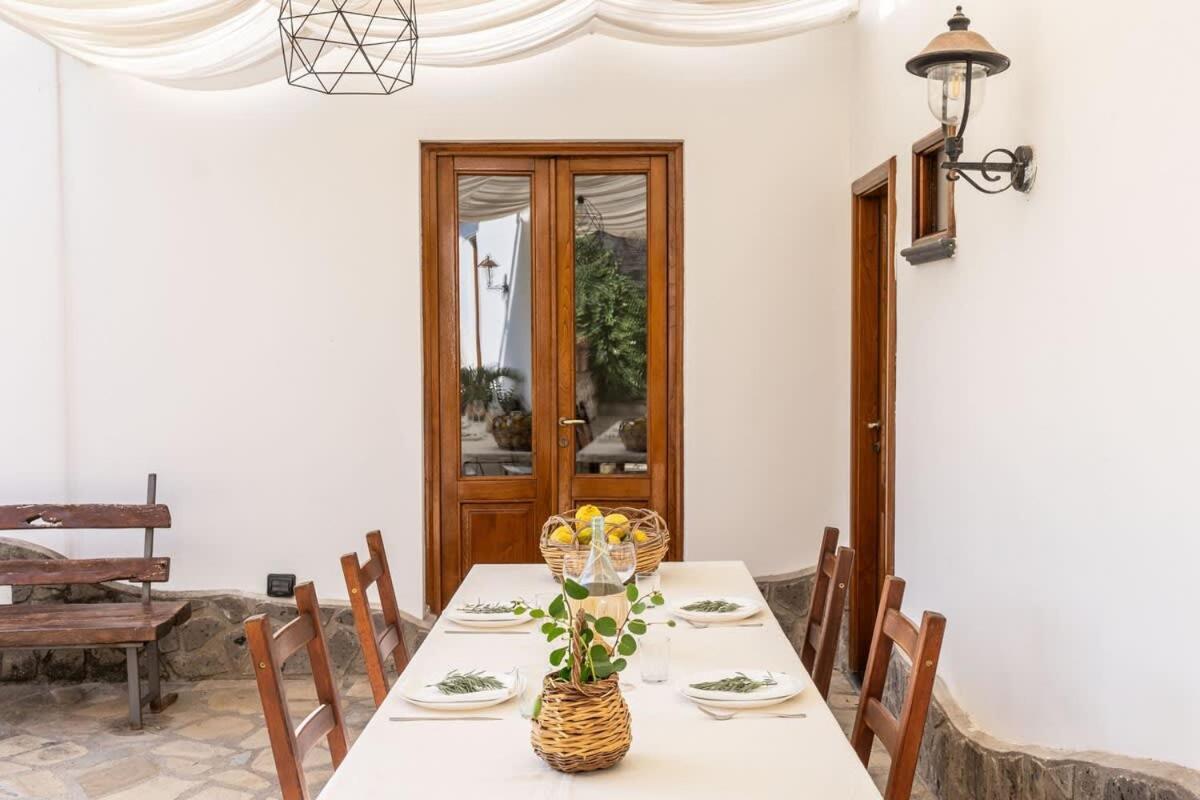 Villa Mimosa Rustic Elegance Views & Pool Маса Лубрензе Екстериор снимка