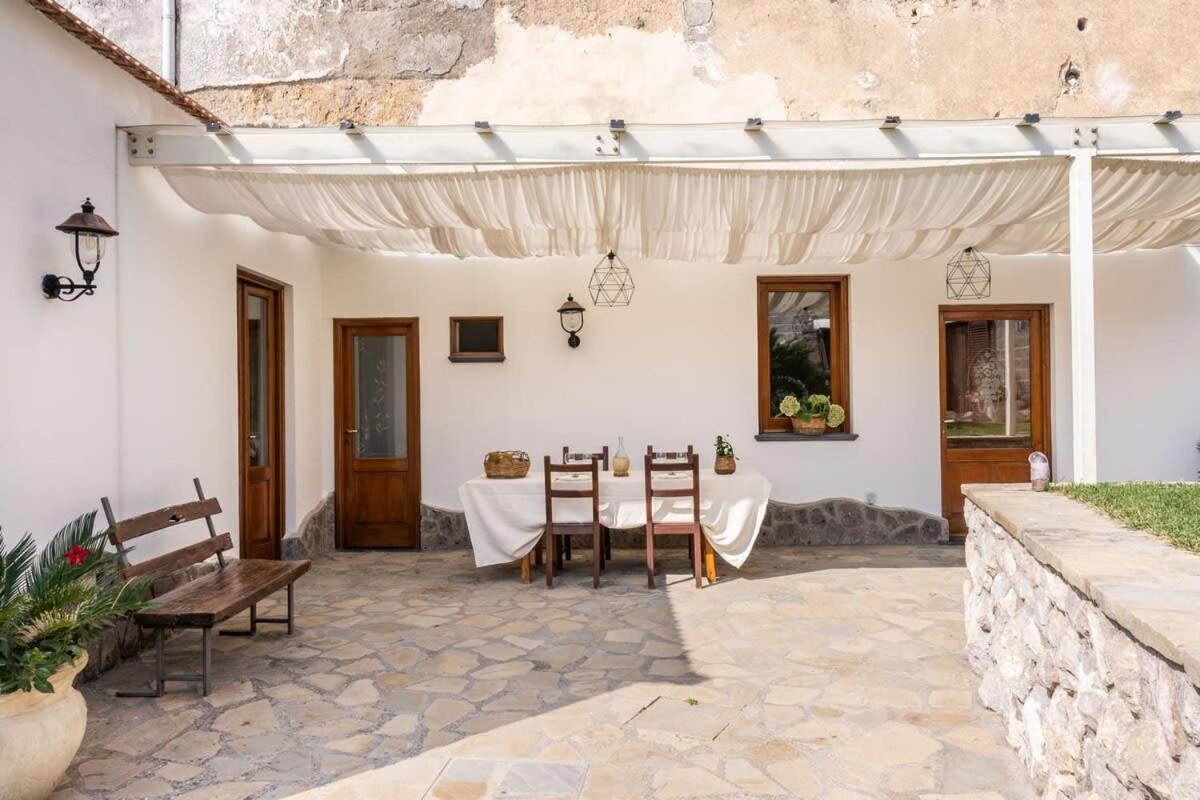 Villa Mimosa Rustic Elegance Views & Pool Маса Лубрензе Екстериор снимка