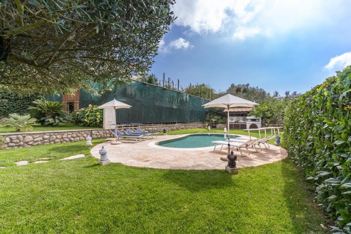 Villa Mimosa Rustic Elegance Views & Pool Маса Лубрензе Екстериор снимка