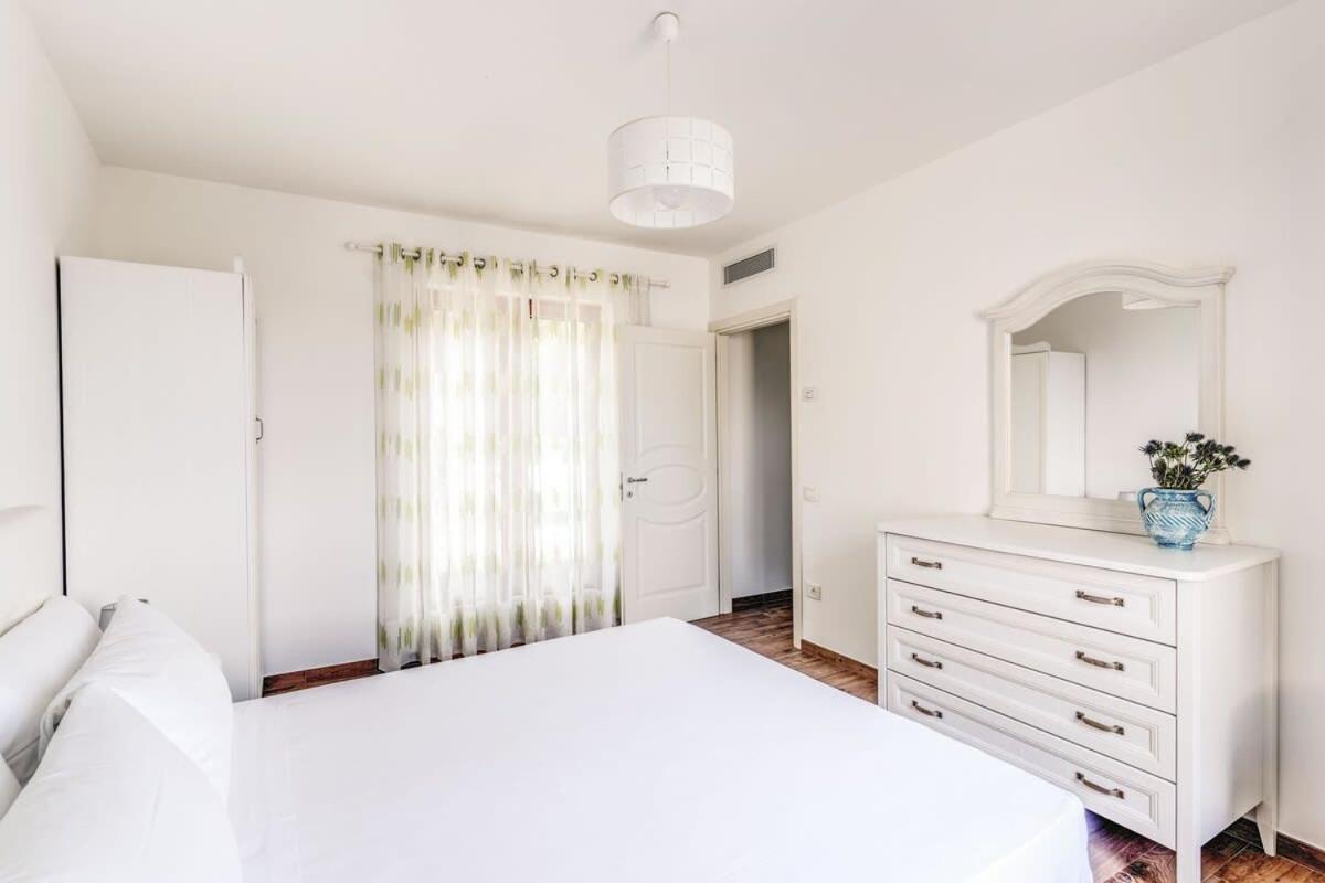 Villa Mimosa Rustic Elegance Views & Pool Маса Лубрензе Екстериор снимка